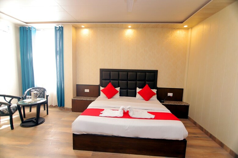 Hotel Sk International