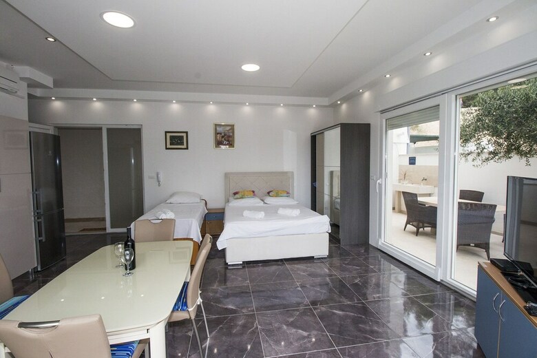 Luxury Apartment Ina