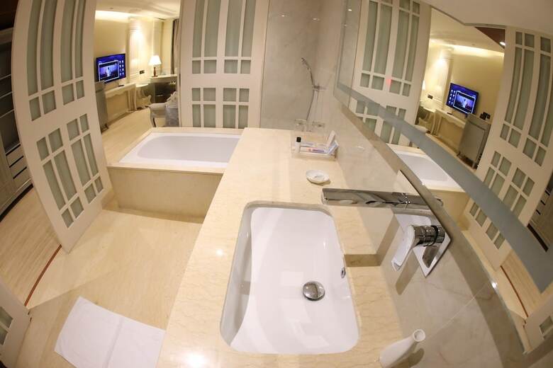 Hotel Regenta Central Rs - Chennai