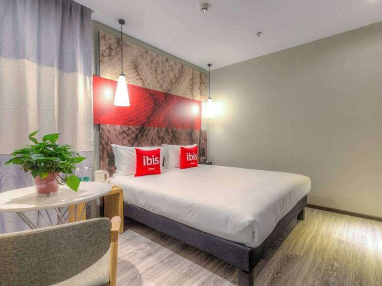Ibis Xian Wandaone Hotel