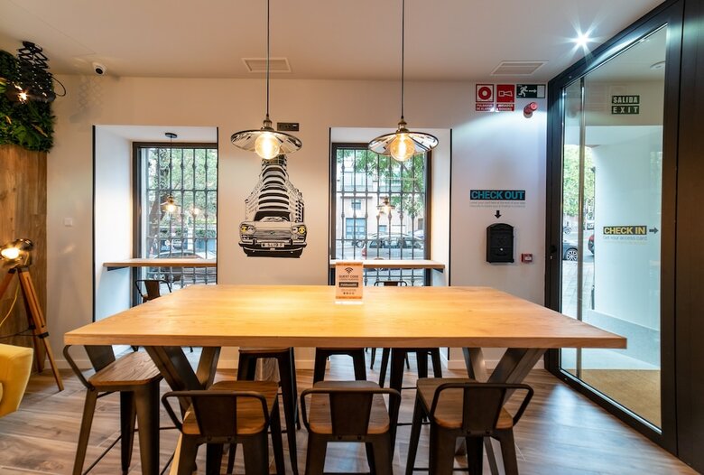 Hostal Petit Hostel