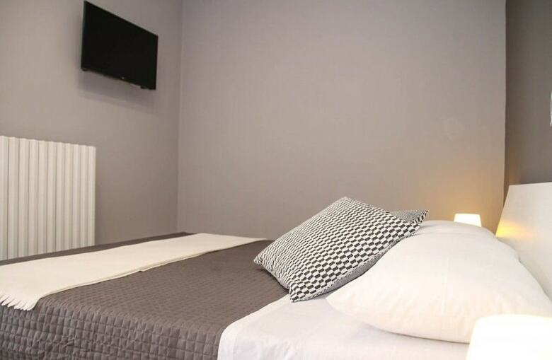 Bed & Breakfast Black & White