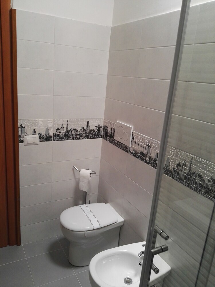 Bed & Breakfast Black & White