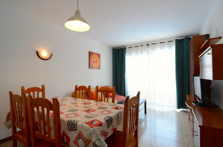 Apartamentos Omega