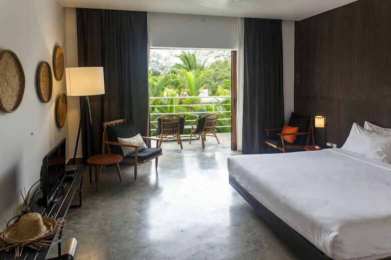 Mittali Hotel