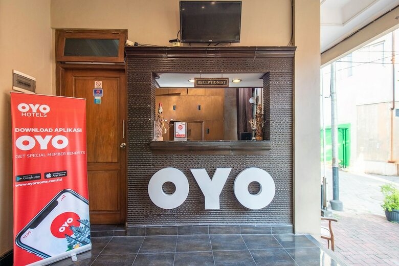 Oyo 836 Oasis Hotel