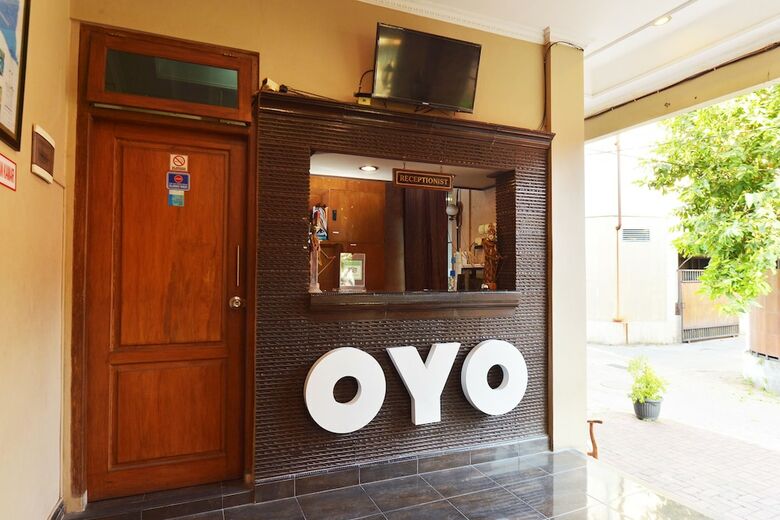 Oyo 836 Oasis Hotel