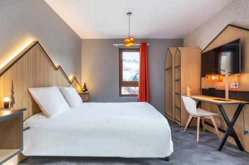 Hotel Base Camp Lodge
