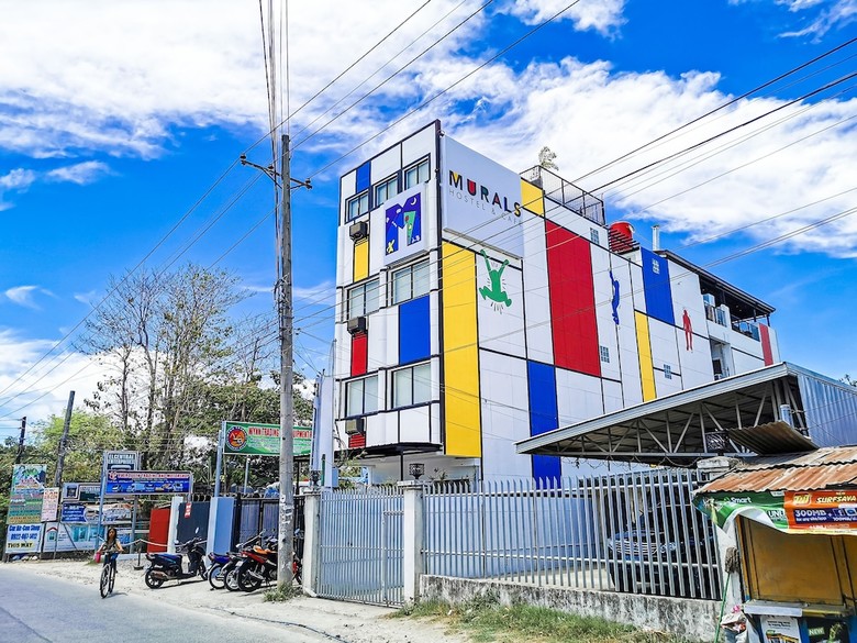 Hostal Murals Hostel & Cafe Mactan