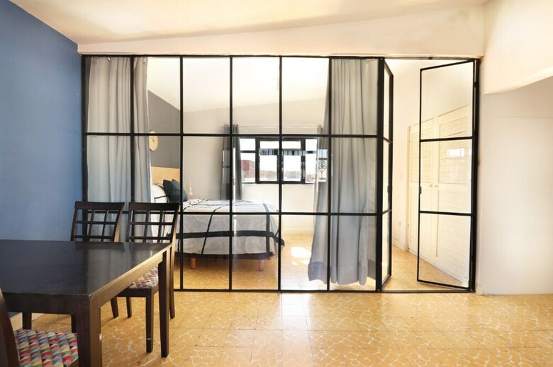 Hotel Downtown Suites