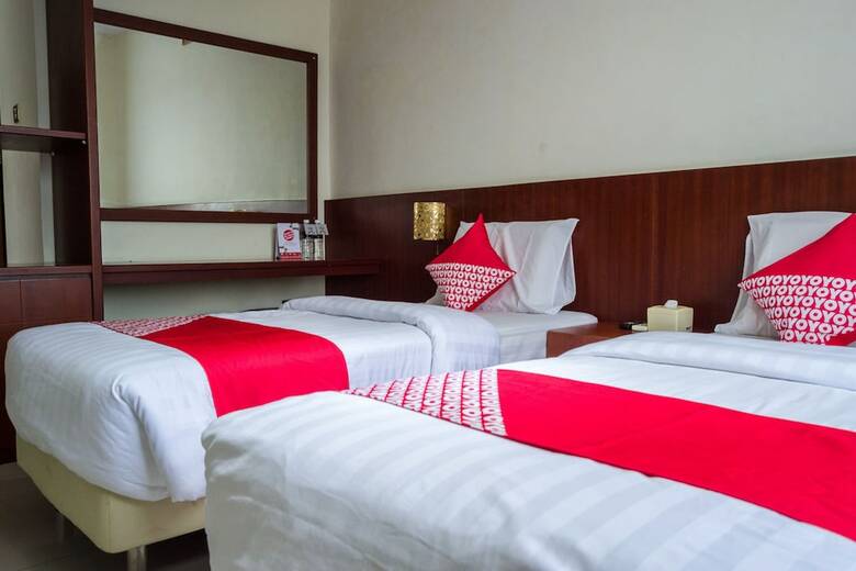 Oyo 775 Aviari Hotel