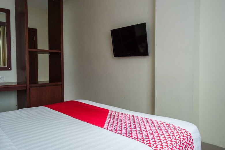 Oyo 775 Aviari Hotel