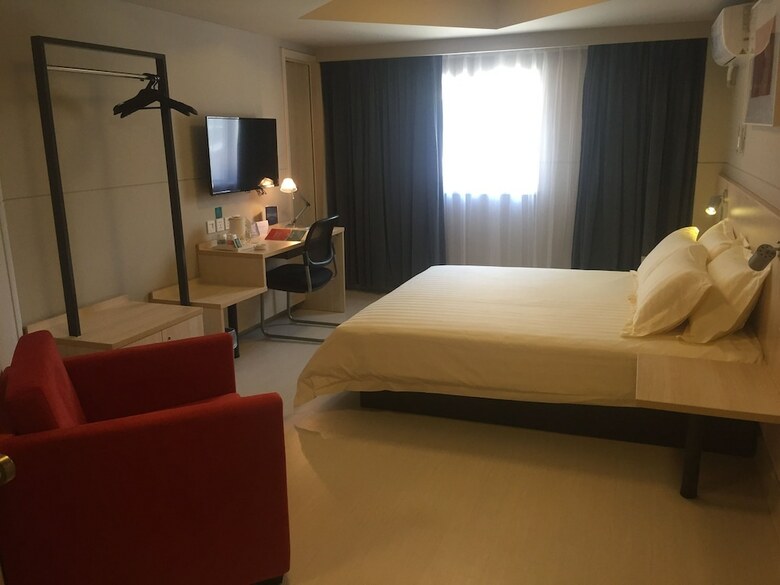 Hotel Jinjiang Inn Jiangxi Jingde Town