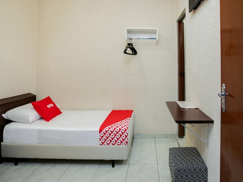 Hotel Oyo Pousada Classic