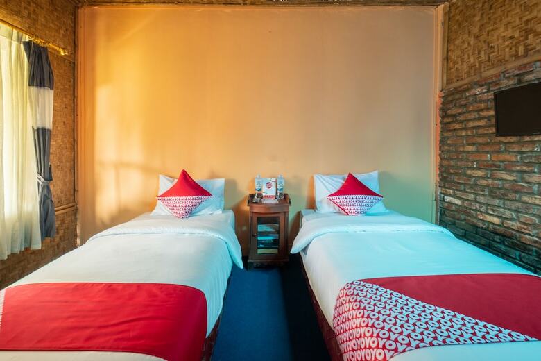 Hotel Oyo 644 Grand Yustik Selabintana
