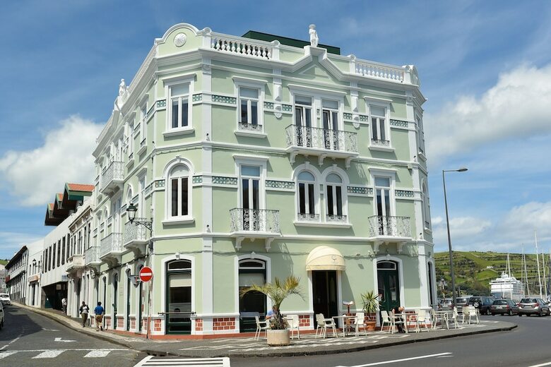 Bed & Breakfast Internacional Azores Boutique