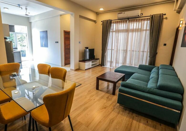 Aparthotel Pink Elephant Tourist Apartment Hotel