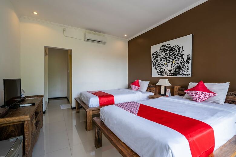 Hotel Oyo 785 Van Mandri Guest House