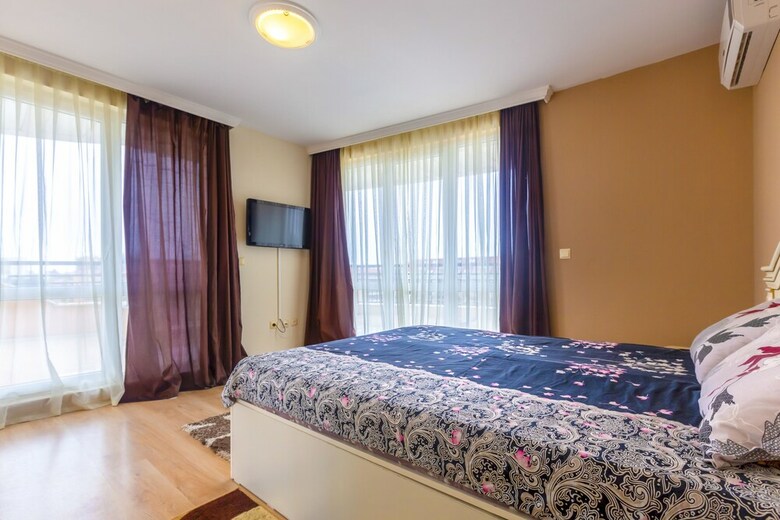 Two Bedroom Apartment, Terrace In Aphrodite Palace