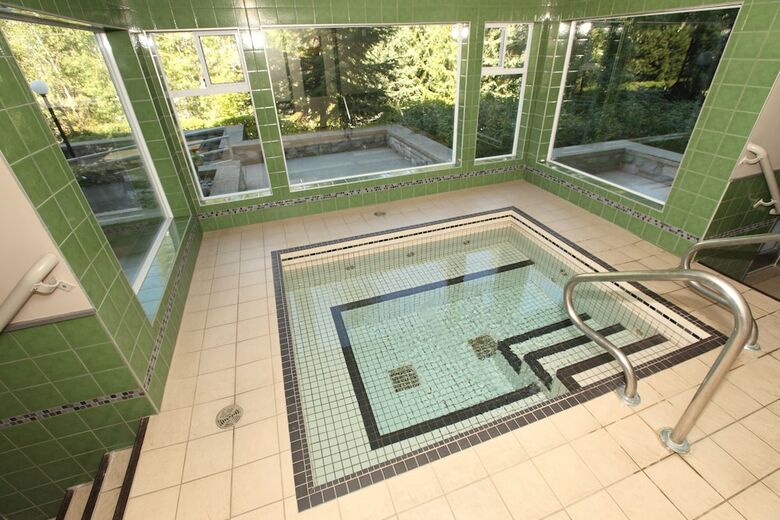 Resortquest At Greystone Lodge