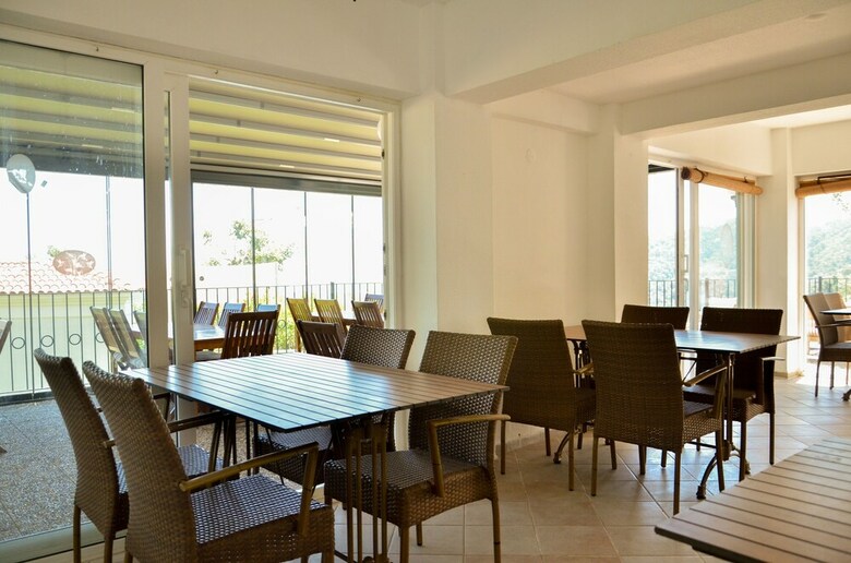 Alya Piynar Villa