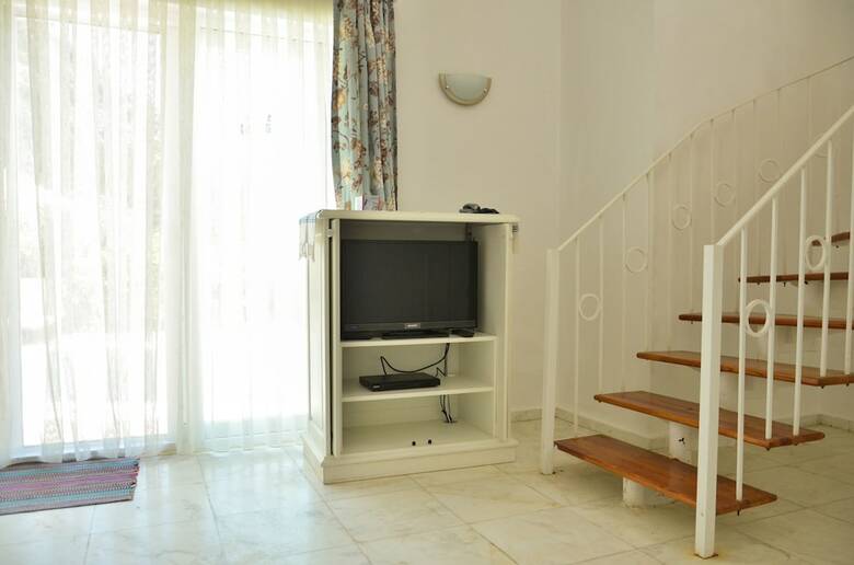 Alya Piynar Villa