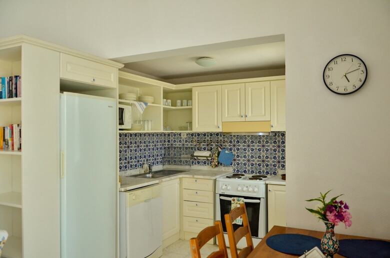 Alya Piynar Villa
