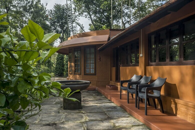 Hotel Brindavan Estate Homestay
