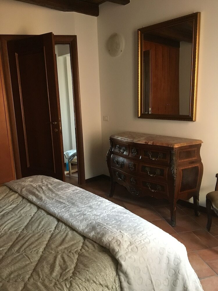 Bb Il Re Alla Reginella Guest House