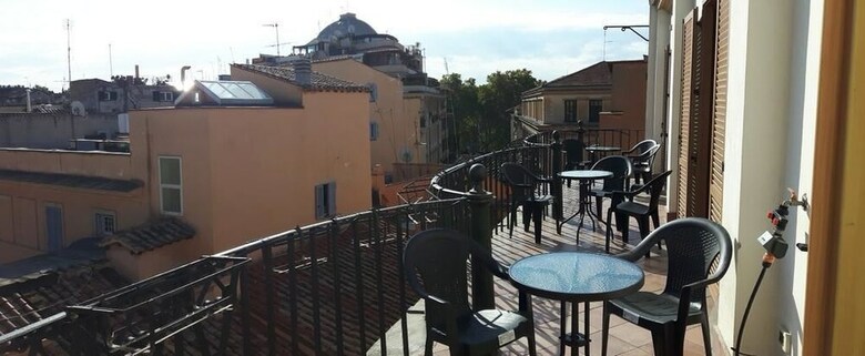 Bb Il Re Alla Reginella Guest House