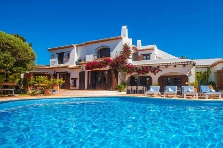 Holiday Villa Cogoll