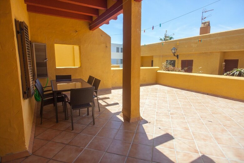Apartamentos Las Ca�as II