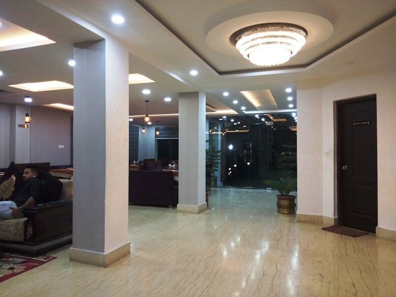Hotel Ak Continental
