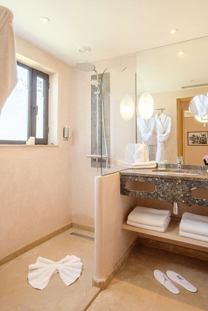 Hotel Oasis Lodges