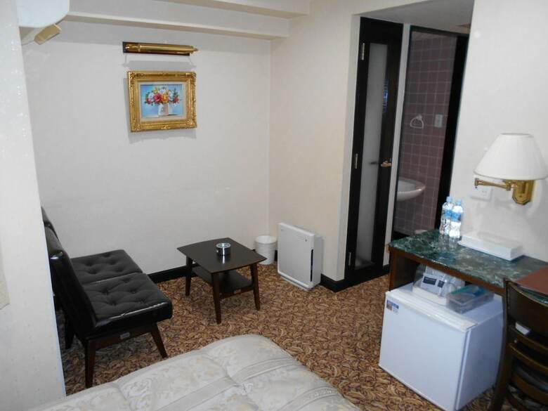 Nishikawaguchi Station Hotel Stay Lounge