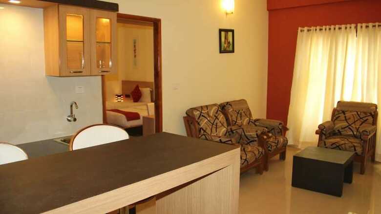 Hotel Arama Suites