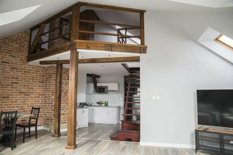 Leo Apartments Residence