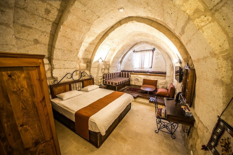 Harkasos Cave Hotel