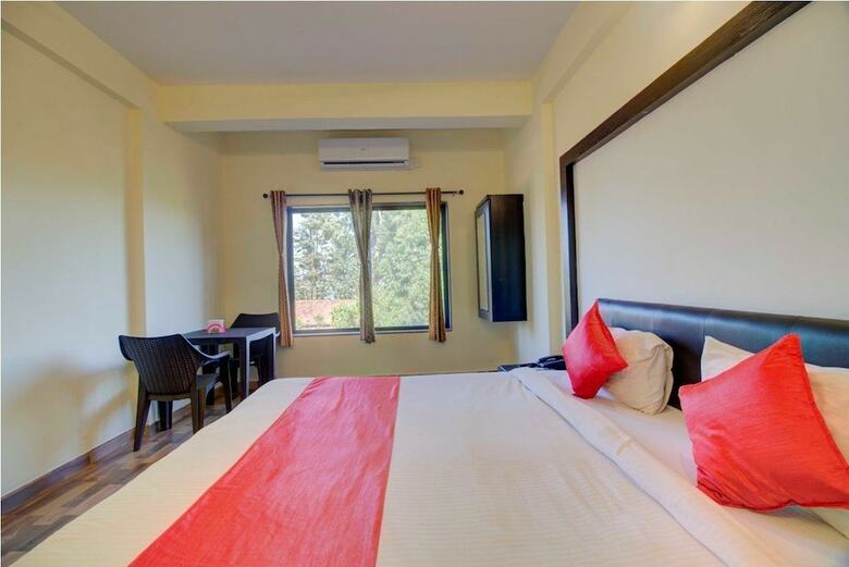 Hotel Paradise Inn