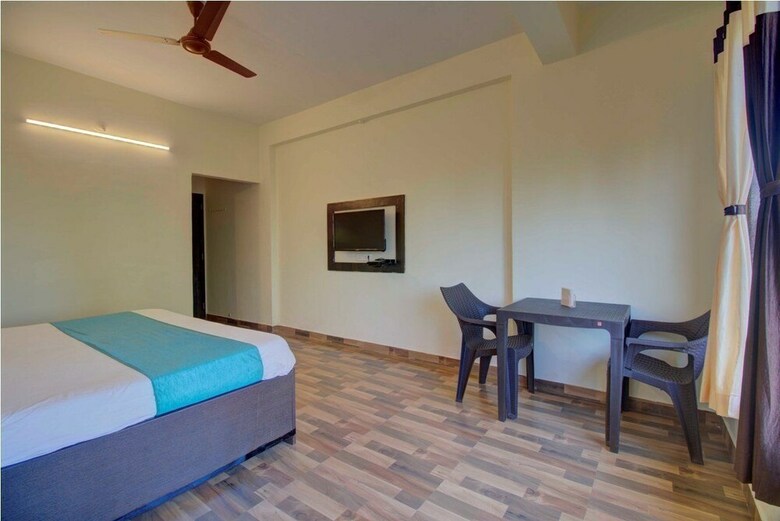 Hotel Paradise Inn