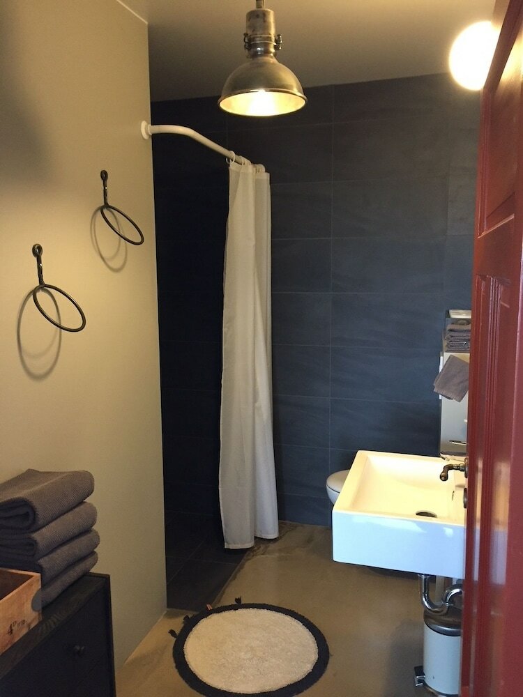 Hotel Hr�funes Guesthouse
