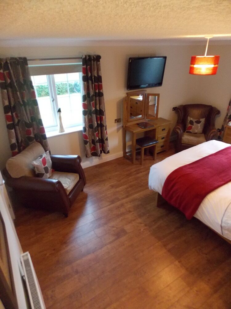 Bed & Breakfast Craig Eithin B & B Holyhead