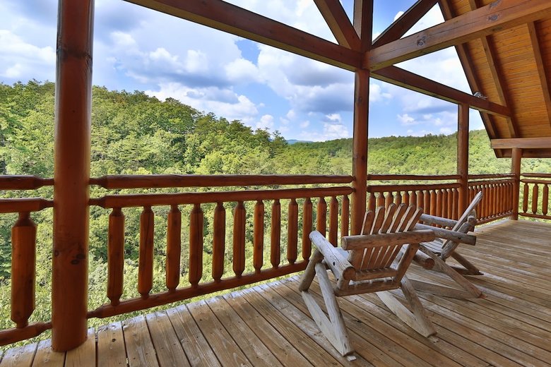 Family Valley Lodge - Six Bedroom Cabin