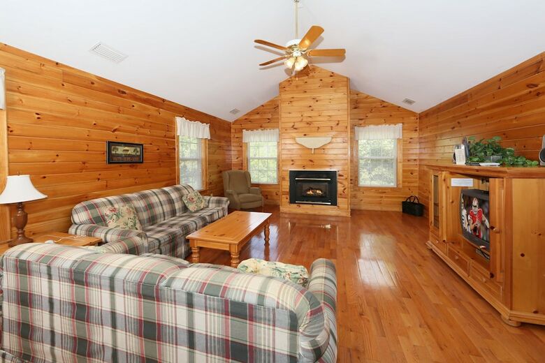Briarstone Lodge Condo 13f - Three Bedroom Condo