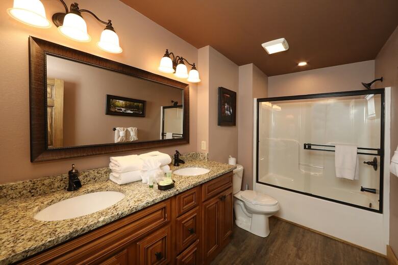 Splash Time Cinema - Six Bedroom Chalet