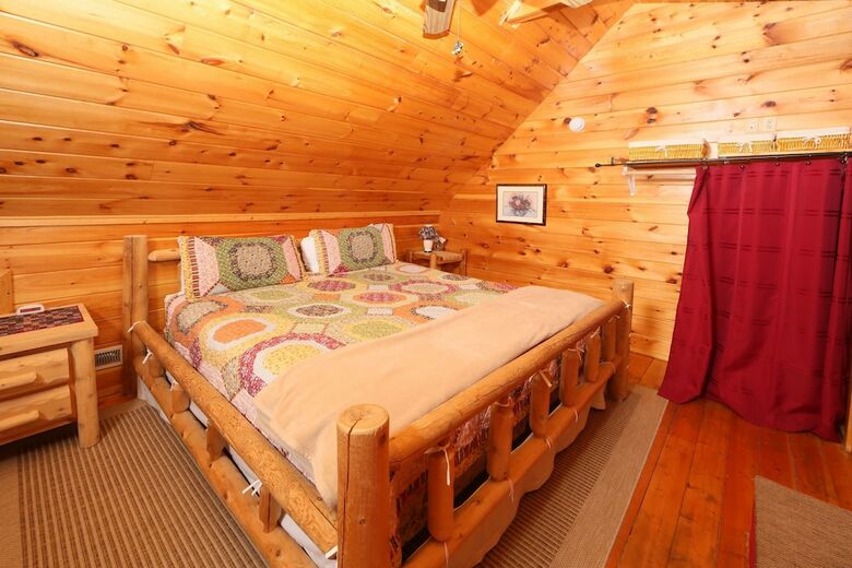 Fireside Memories - Two Bedroom Cabin