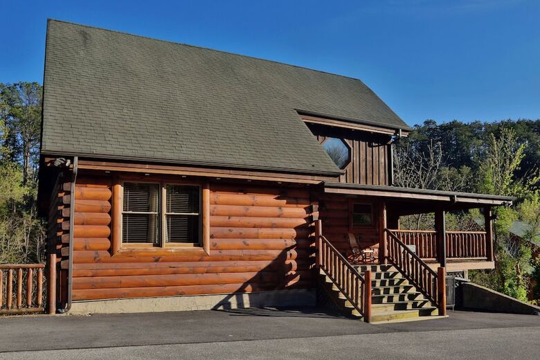 Amazing Grace - Two Bedroom Cabin