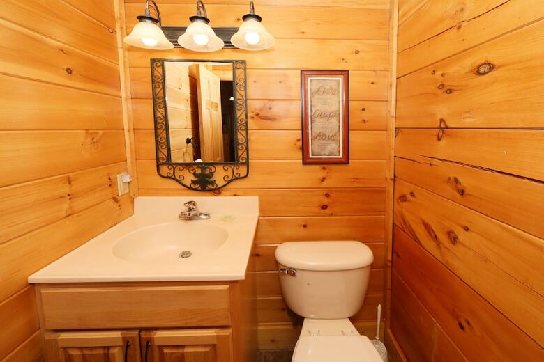 Mountain Fun - One Bedroom Cabin