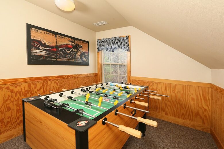 Cedar Falls 8 - Three Bedroom Chalet