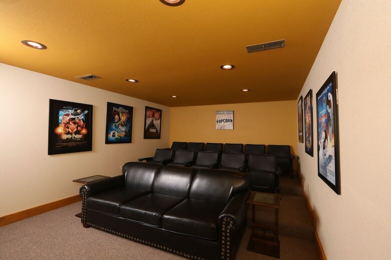 Splash Mansion - Four Bedroom Chalet
